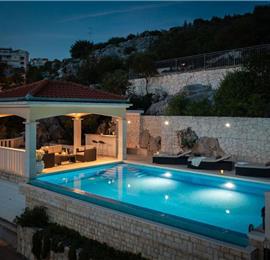 3 Bedroom Villa in Uvala Ljubljeva near Trogir, sleeps 6-7